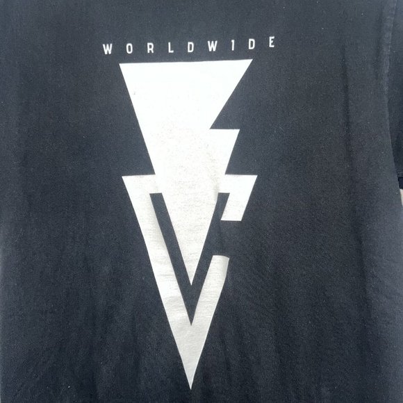 WWE Worldwide Finn Balor Club Shirt Adult Medium Black BC Wrestling Logo Mens - Picture 2 of 6
